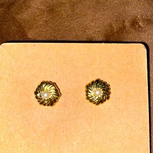 Vintage golden pinwheel earrings